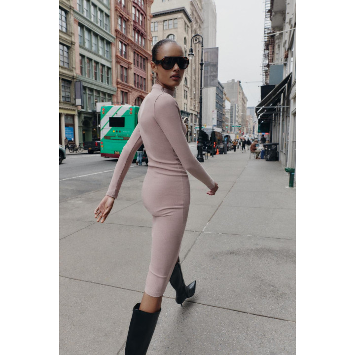 ПЛАТЬЕ МИДИ В РУБЧИК