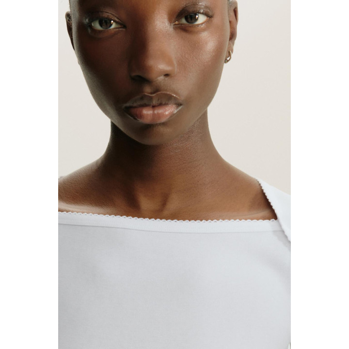 ФУТБОЛКА ИЗ ХЛОПКА И МОДАЛА