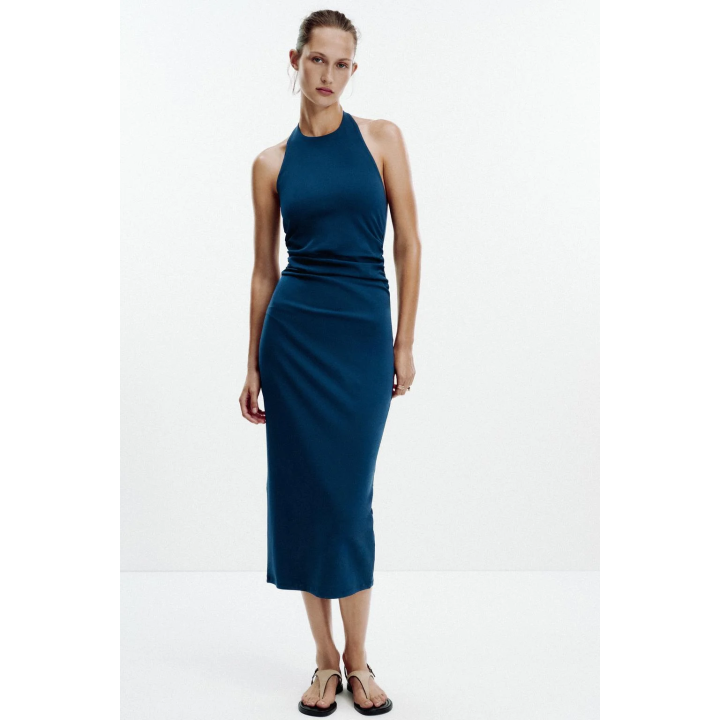 ПЛАТЬЕ ХАЛТЕР СО СБОРКАМИ