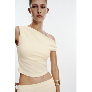 ТОП АСИММЕТРИЧНОГО КРОЯ С ТЕКСТУРОЙ