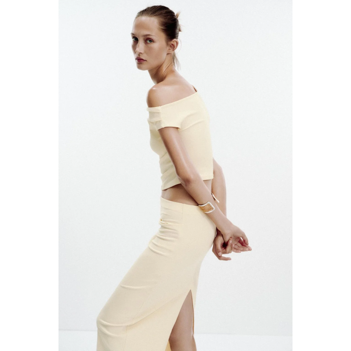 ТОП АСИММЕТРИЧНОГО КРОЯ С ТЕКСТУРОЙ