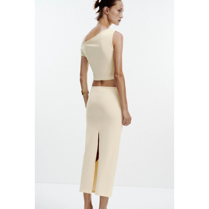 ТОП АСИММЕТРИЧНОГО КРОЯ С ТЕКСТУРОЙ