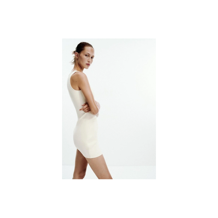 ПЛАТЬЕ ИЗ ИНТЕРЛОКА С ПУГОВИЦАМИ