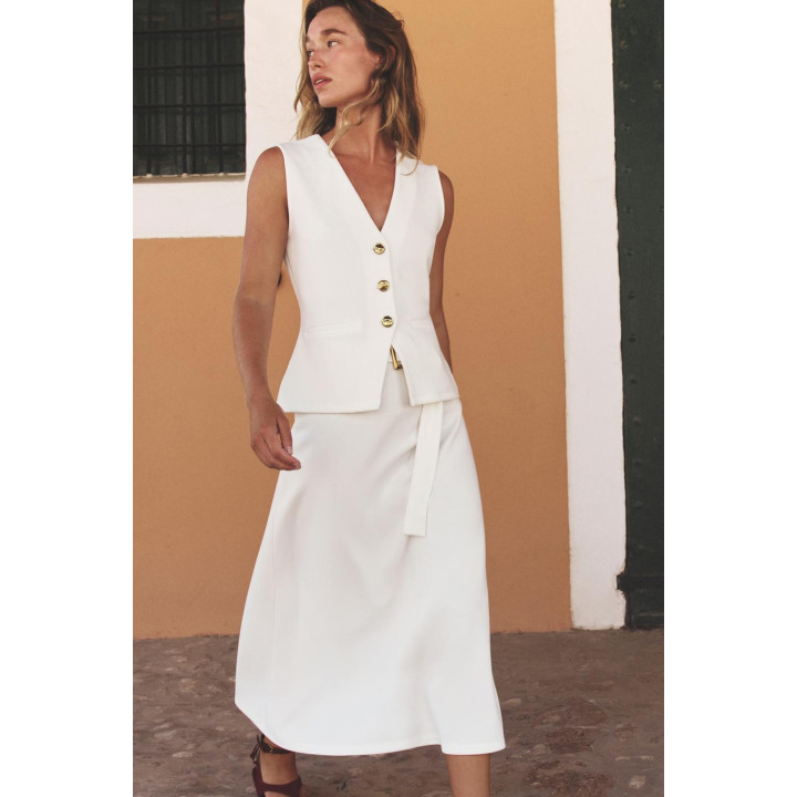 ЖИЛЕТ ИЗ САРЖИ С ПУГОВИЦАМИ