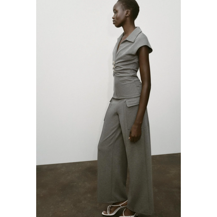 ТОП ИЗ ПИКЕ С ПУГОВИЦАМИ