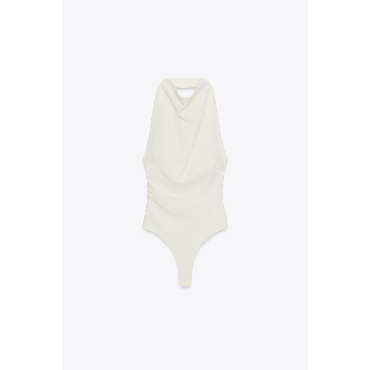 БОДИ С ГОРЛОВИНОЙ ХАЛТЕР И ОТКРЫТОЙ СПИНОЙ