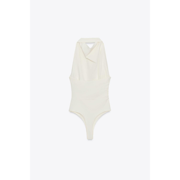 БОДИ С ГОРЛОВИНОЙ ХАЛТЕР И ОТКРЫТОЙ СПИНОЙ