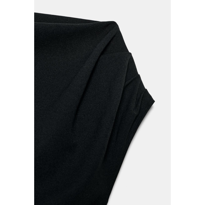 ТОП АСИММЕТРИЧНОГО КРОЯ СО СКЛАДКАМИ