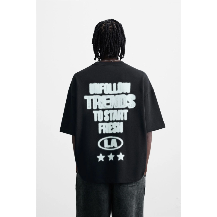 ТОЛСТОВКА С ГРАФИЧЕСКИМ ПРИНТОМ