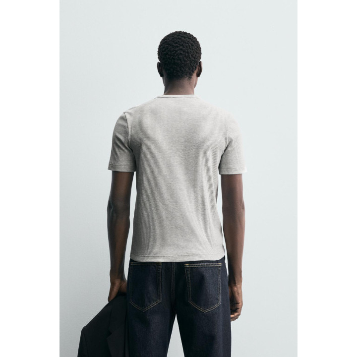 ФУТБОЛКА С ВОРОТНИКОМ НА ПУГОВИЦАХ