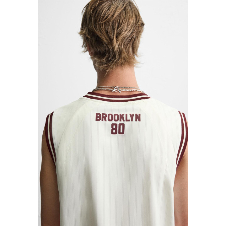 КОМБИНИРОВАННАЯ МАЙКА В СТИЛЕ VARSITY