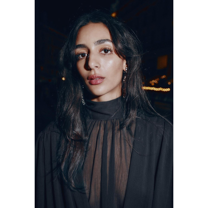 Блузка с запахом и воздушными рукавами с запахом