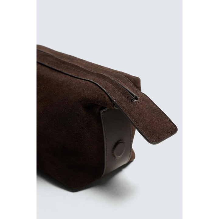 КОЖАНЫЙ НЕСЕССЕР