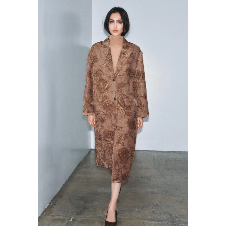 ДЛИННОЕ ПАЛЬТО С ВЫШИВКОЙ — ZW COLLECTION LIMITED EDITION