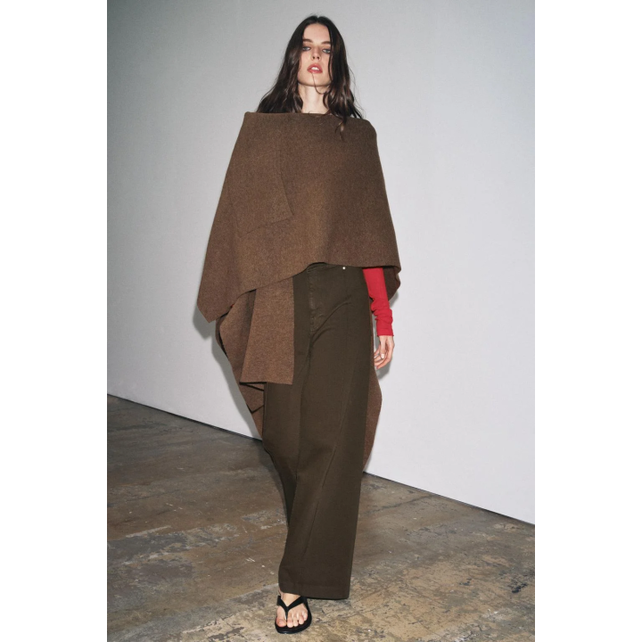 ДЛИННАЯ ТРИКОТАЖНАЯ НАКИДКА