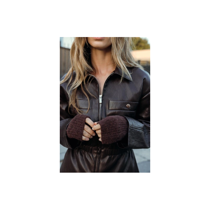 КОРОТКИЕ ТРИКОТАЖНЫЕ МИТЕНКИ