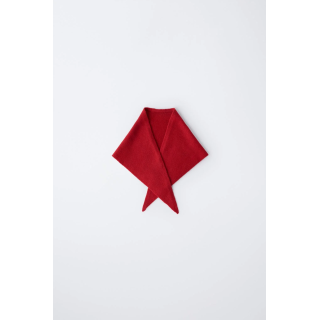 ТРЕУГОЛЬНЫЙ ПЛАТОК ИЗ ТОНКОГО ТРИКОТАЖА