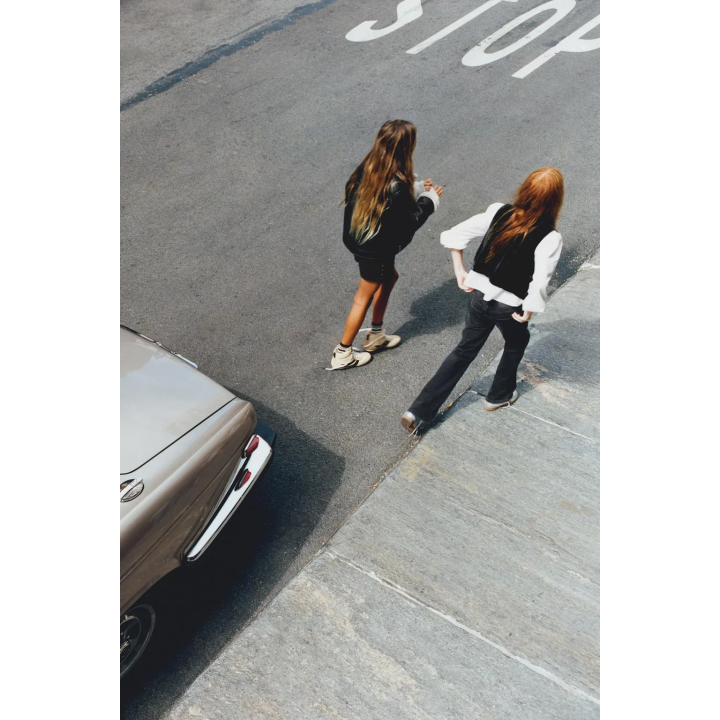 ЖИЛЕТ VELVET С БУСИНАМИ