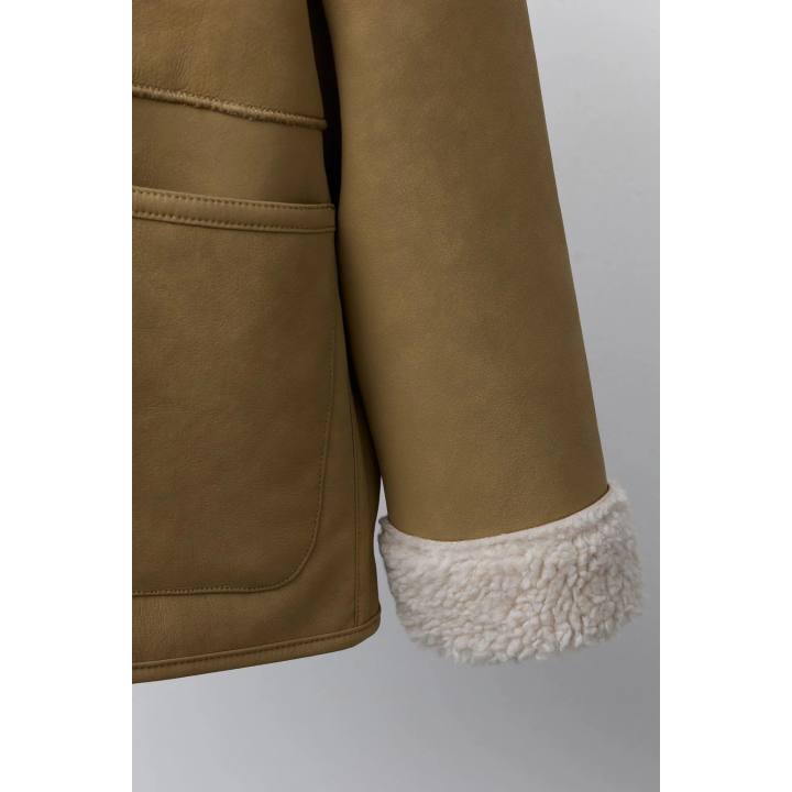 ДВУСТОРОННЕЕ ПАЛЬТО ИЗ ИСКУССТВЕННОЙ ОВЧИНЫ