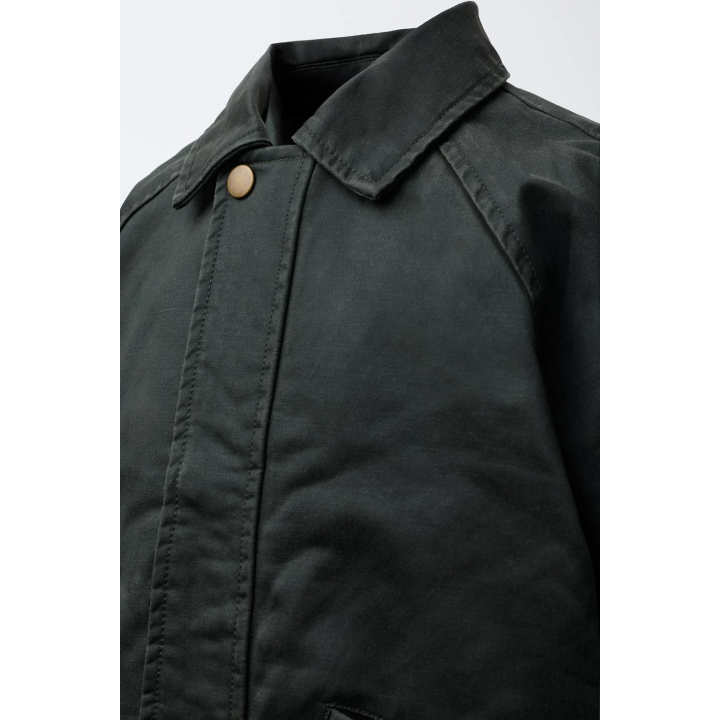 КУРТКА ИЗ ВОЩЕНОЙ ТКАНИ