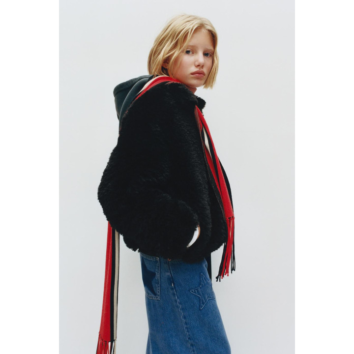 КУРТКА ИЗ ИСКУССТВЕННОГО МЕХА