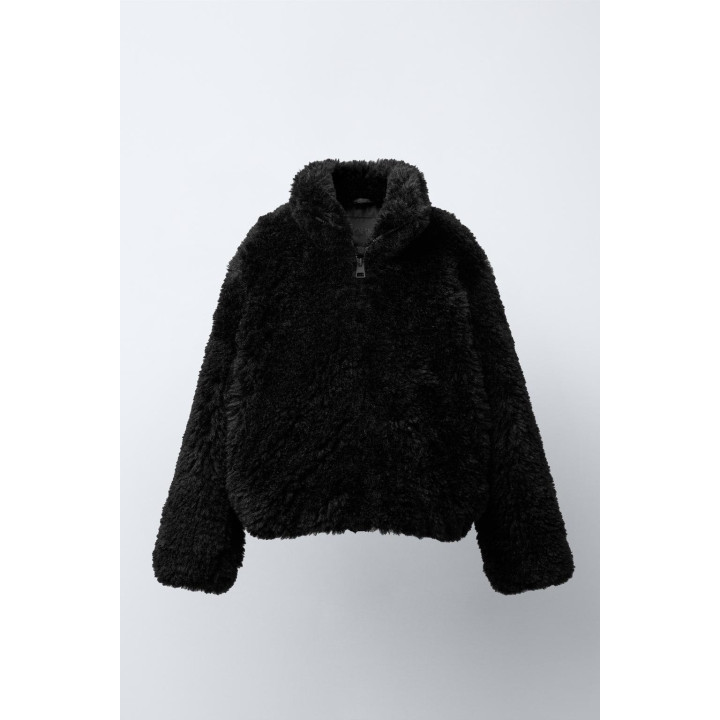 КУРТКА ИЗ ИСКУССТВЕННОГО МЕХА