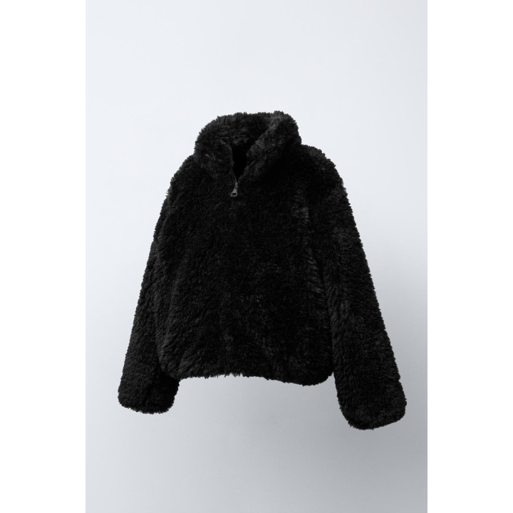 КУРТКА ИЗ ИСКУССТВЕННОГО МЕХА