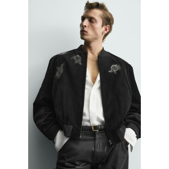 ВЕЛЬВЕТОВЫЙ БОМБЕР С ВЫШИВКОЙ – LIMITED EDITION