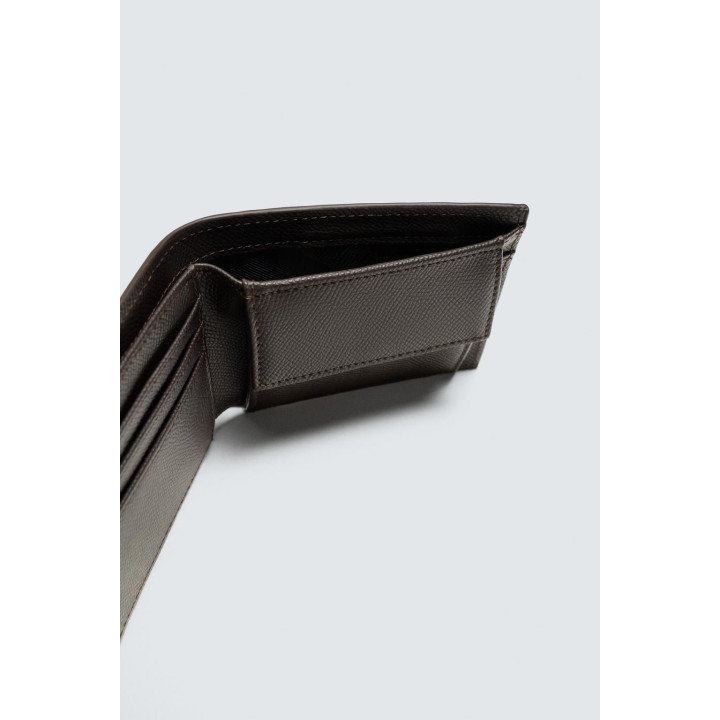 КОШЕЛЕК С РЕЛЬЕФНЫМ УЗОРОМ