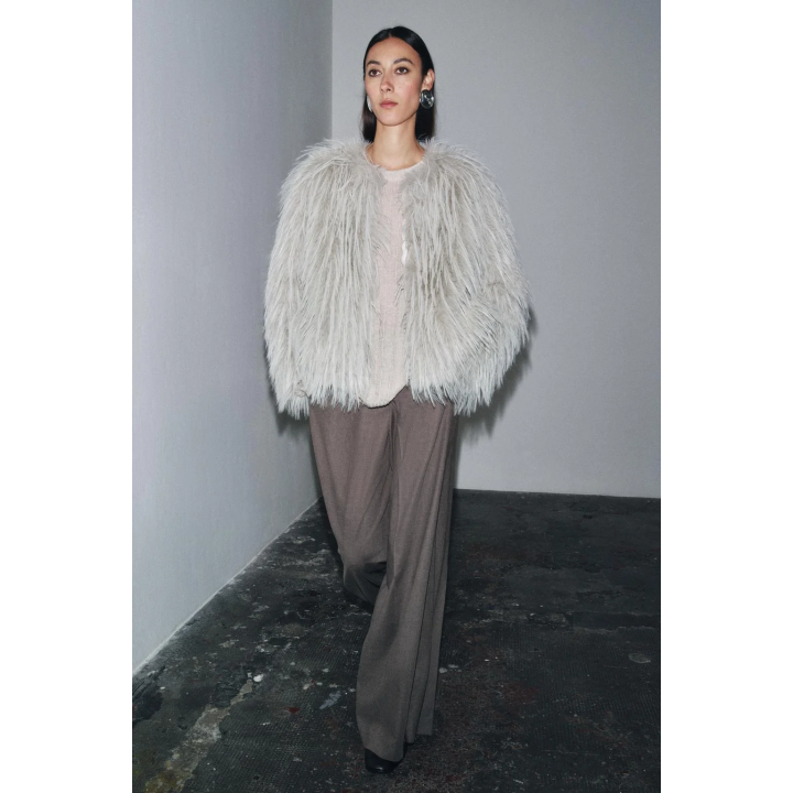 ПАЛЬТО ИЗ ИСКУССТВЕННОГО МЕХА — ZW COLLECTION