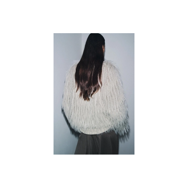 ПАЛЬТО ИЗ ИСКУССТВЕННОГО МЕХА — ZW COLLECTION