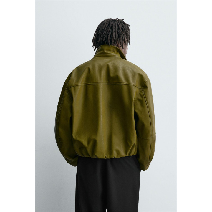 КУРТКА ИЗ ИСКУССТВЕННОЙ КОЖИ