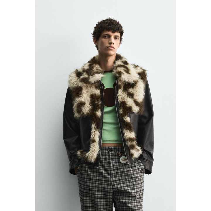КУРТКА ИЗ ИСКУССТВЕННОЙ КОЖИ С КОНТРАСТНОЙ ОТДЕЛКОЙ HARRY LAMBERT FOR ZARA X DISNEY