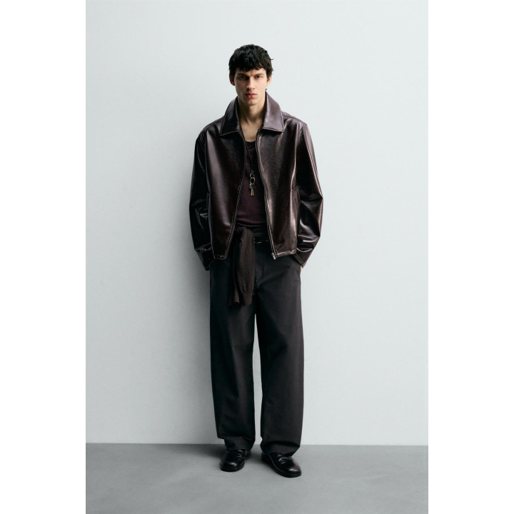 Куртка с лаковым покрытием vinyl