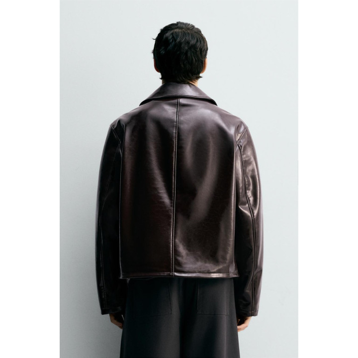 Куртка с лаковым покрытием vinyl