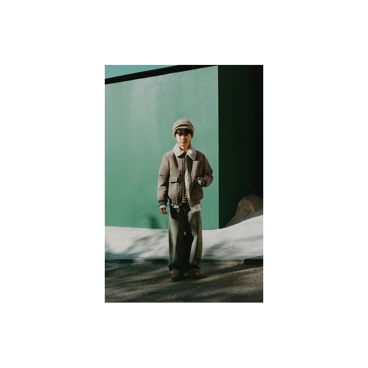 ДВУСТОРОННИЙ БОМБЕР ИЗ ИСКУССТВЕННОЙ ОВЧИНЫ