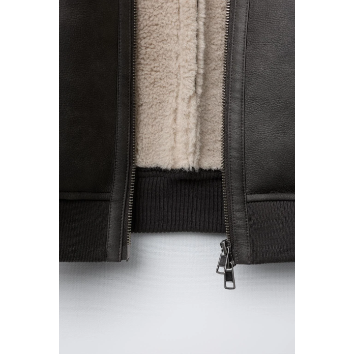 ДВУСТОРОННИЙ БОМБЕР