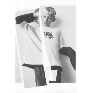 Футболка с текстурным граффити