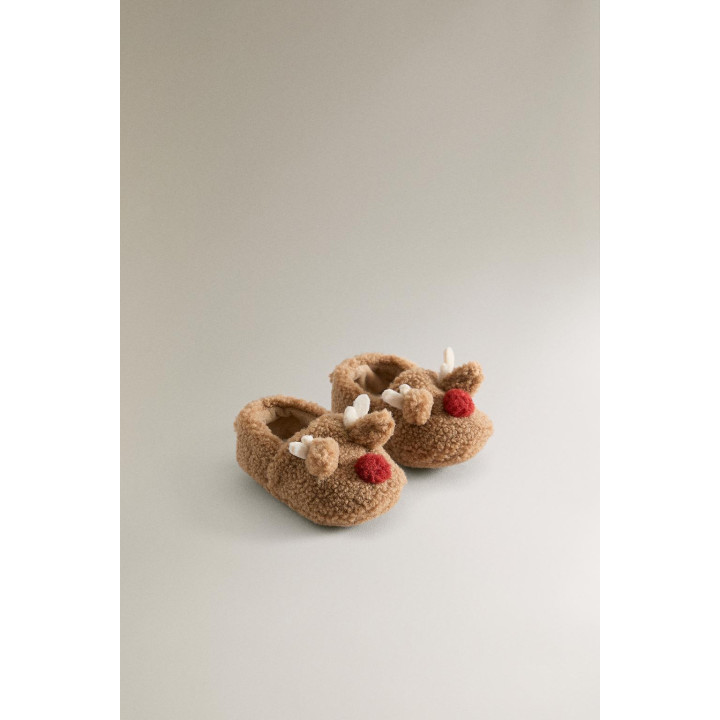 Ботиночки с оленями