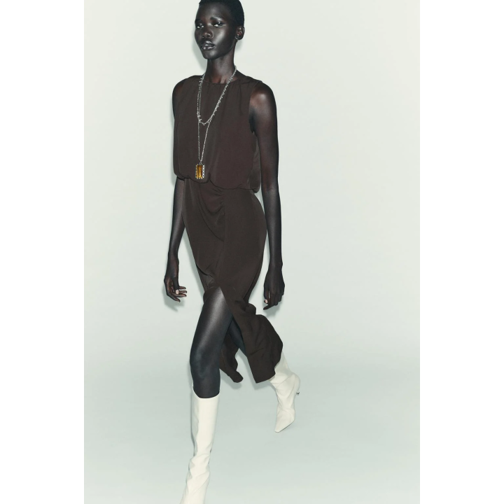 ПЛАТЬЕ МИДИ СО СБОРКАМИ НА ТАЛИИ