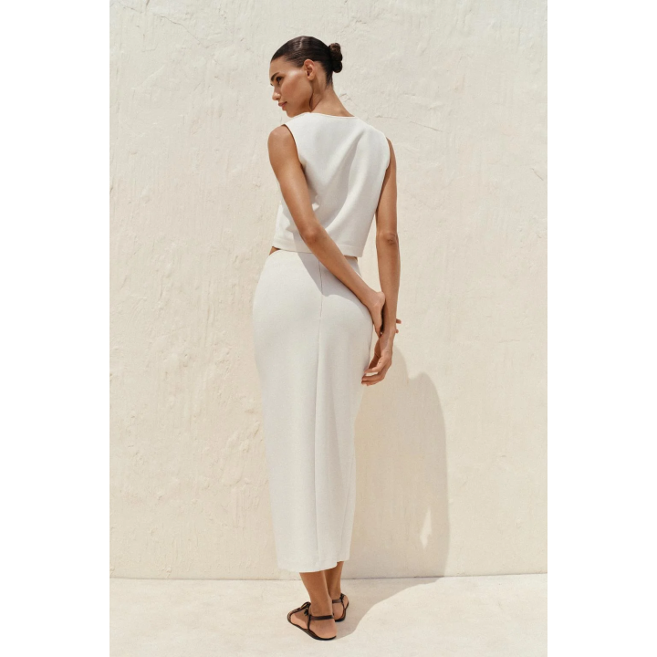 ТОП ИЗ КРЕПА БЕЗ РУКАВОВ