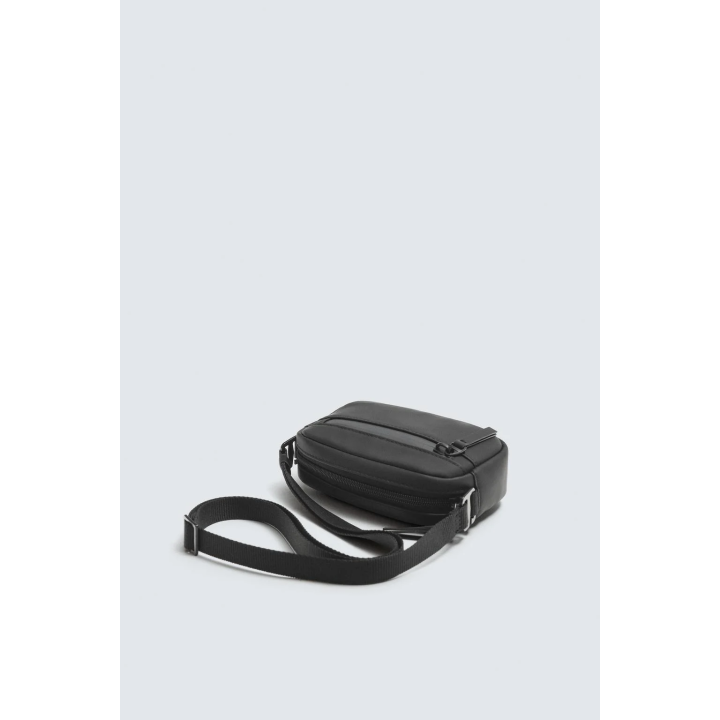 СУМКА С ПРОРЕЗИНЕННЫМ ПОКРЫТИЕМ