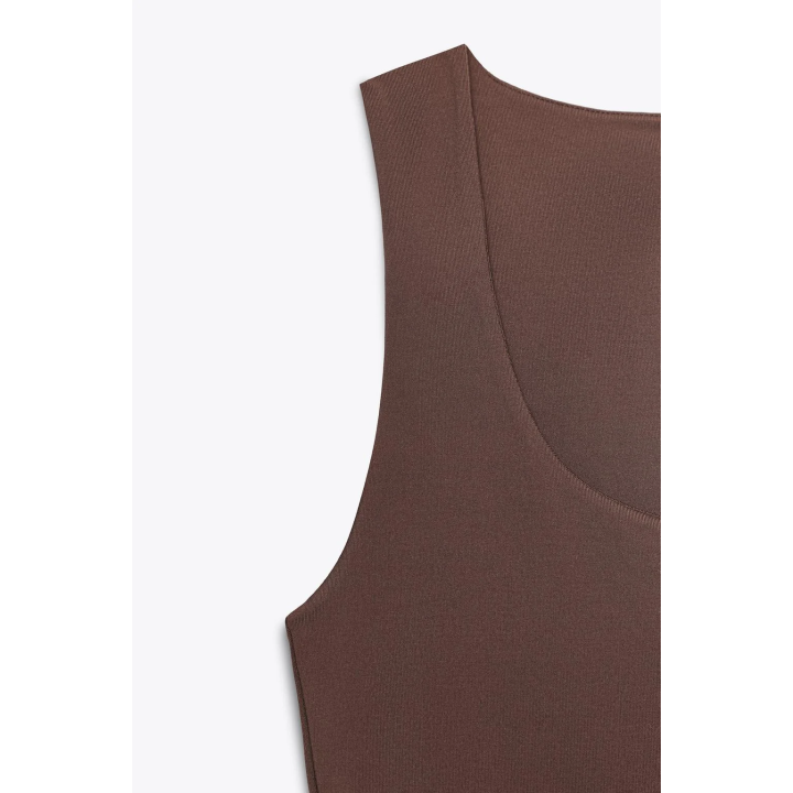 ТОП ИЗ ПОЛИАМИДА С ШИРОКИМИ БРЕТЕЛЯМИ