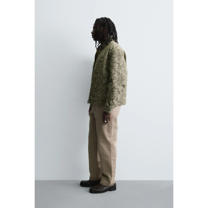 Куртка с абстрактным жаккардовым узором