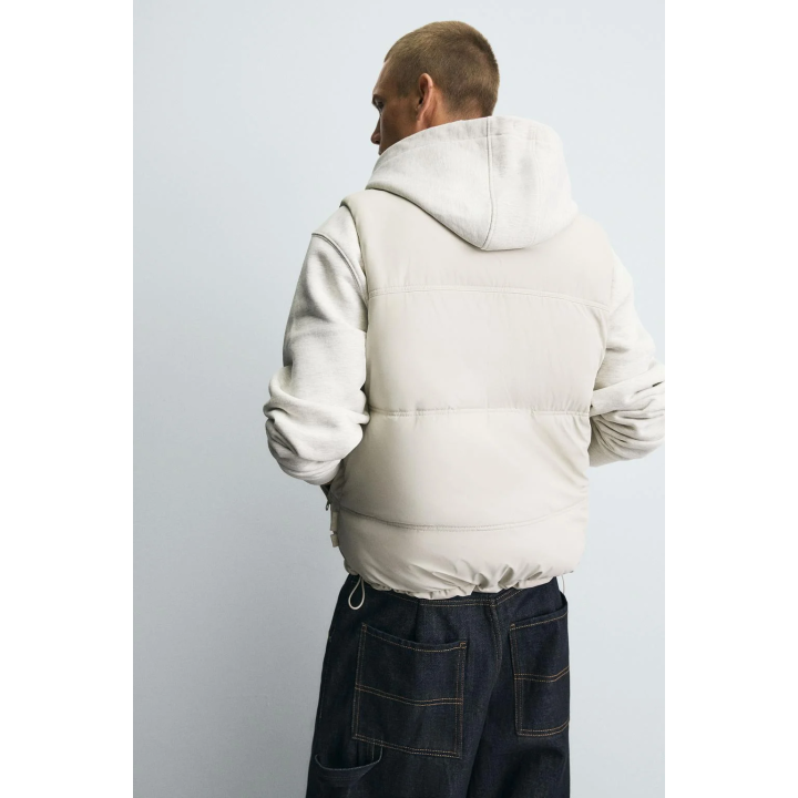 ПРОРЕЗИНЕННЫЙ СТЕГАНЫЙ ЖИЛЕТ