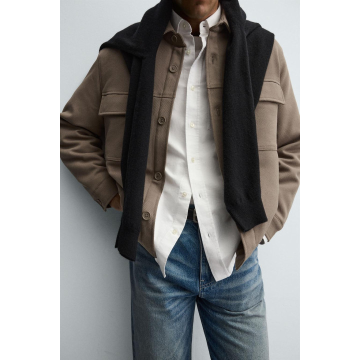 СТЕГАНАЯ КУРТКА-РУБАШКА ИЗ РЕЛЬЕФНОЙ ТКАНИ