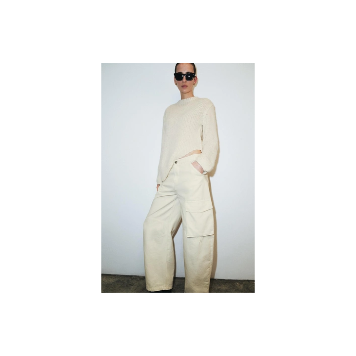 СВИТЕР АСИММЕТРИЧНОГО КРОЯ