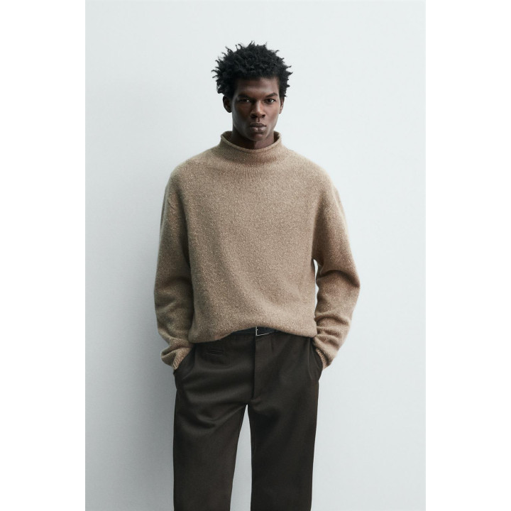 СВИТЕР ИЗ ШЕРСТИ И ШЕЛКА С ЭФФЕКТОМ ПРЯЖИ