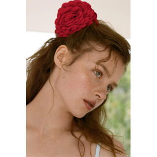 ЗАКОЛКА ДЛЯ ВОЛОС С ТКАНЕВЫМ ЦВЕТКОМ