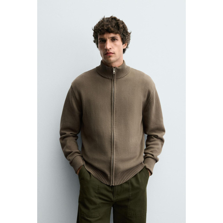 ВЯЗАНЫЙ КАРДИГАН НА МОЛНИИ